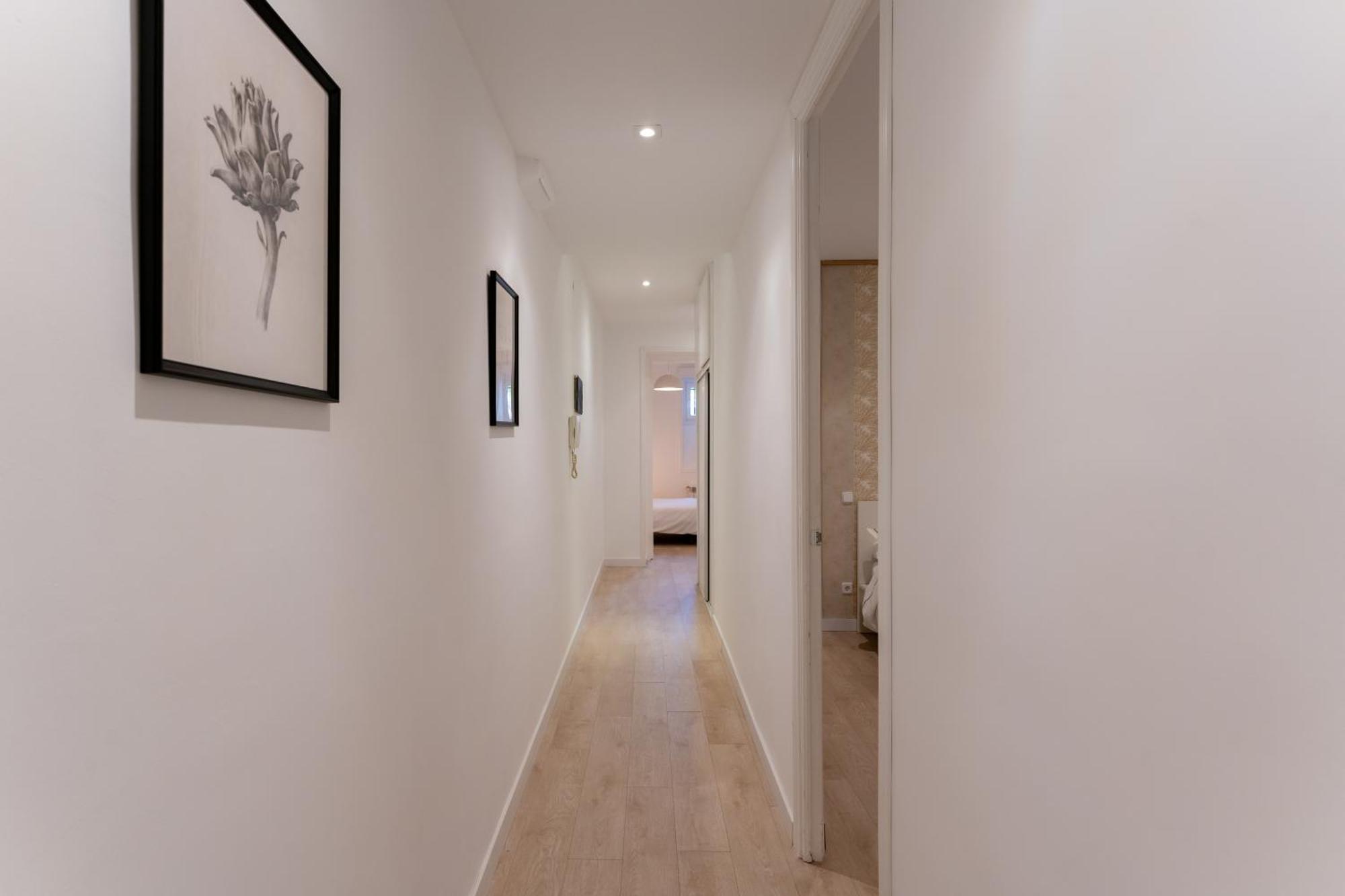 Luxe Apartment In Chamberi Chic Madrid Exterior foto