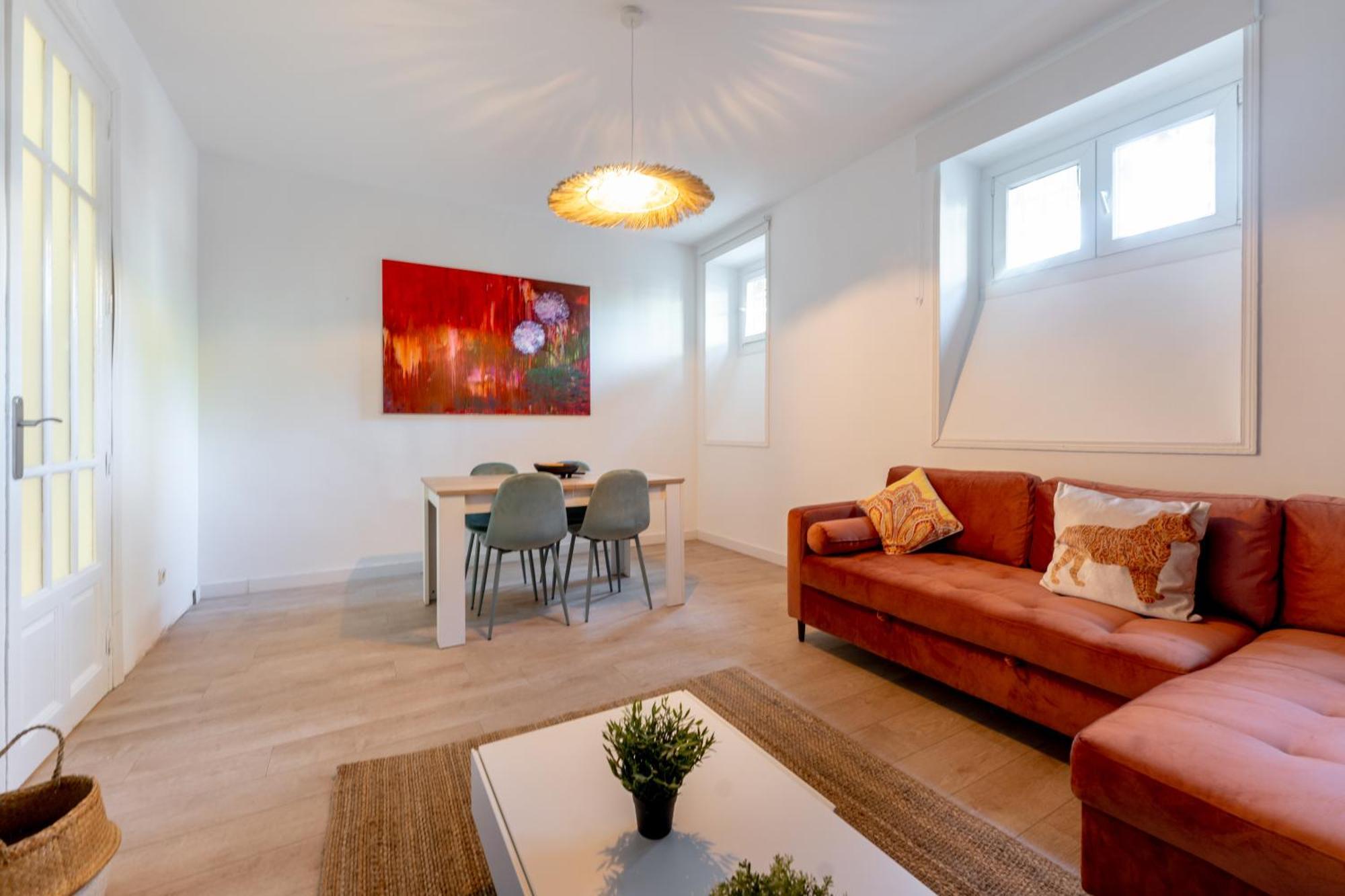 Luxe Apartment In Chamberi Chic Madrid Exterior foto