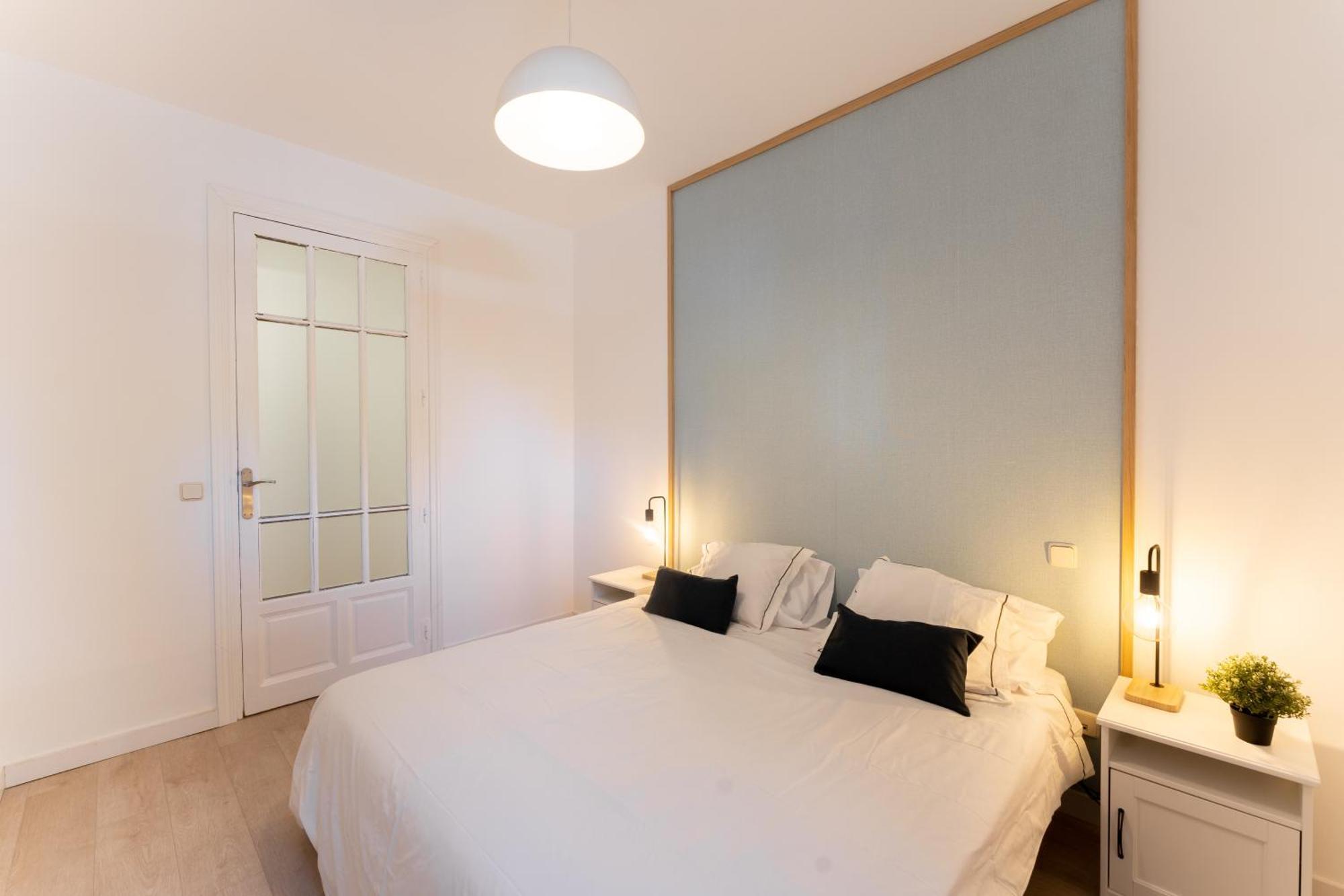 Luxe Apartment In Chamberi Chic Madrid Exterior foto